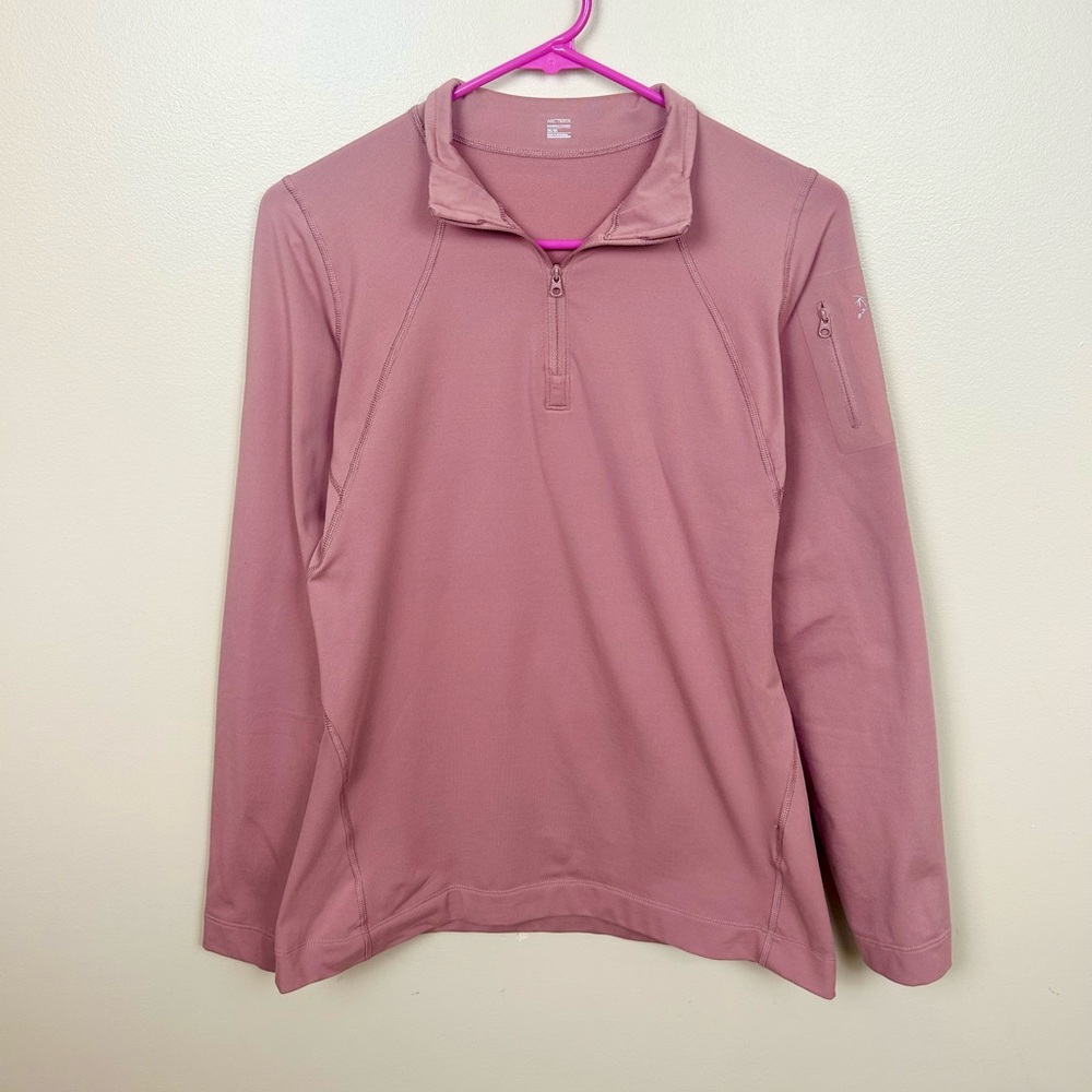 Arc’teryx Dusty Rose Rho LT Zip Neck Women's Pullover in Size M
